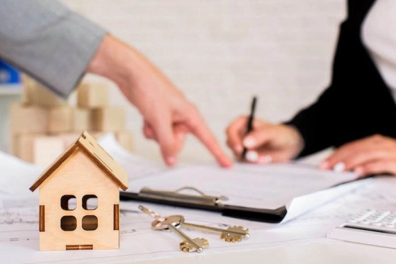 Charges de copropri&eacute;t&eacute; et acceptation d&rsquo;une succession