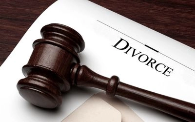 DIVORCE ET INDEMNIT&Eacute;S DE LICENCIEMENT